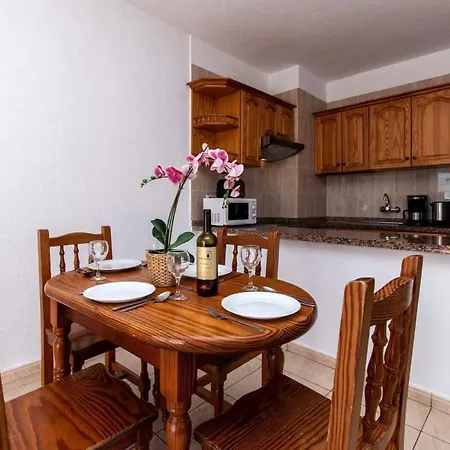 Apartment Floritas 22 - One Bed Ground Floor With Pool View