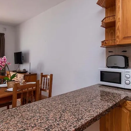 Apartment Floritas 22 - One Bed Ground Floor With Pool View